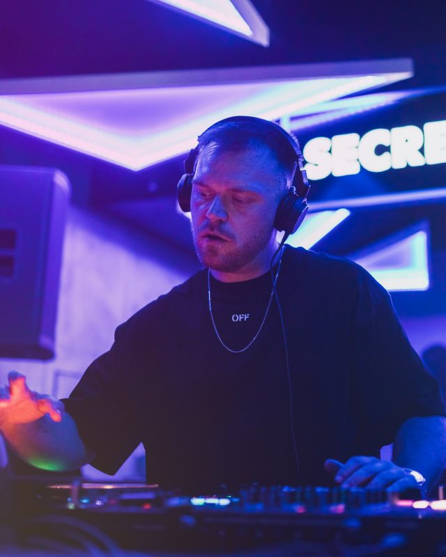 alias